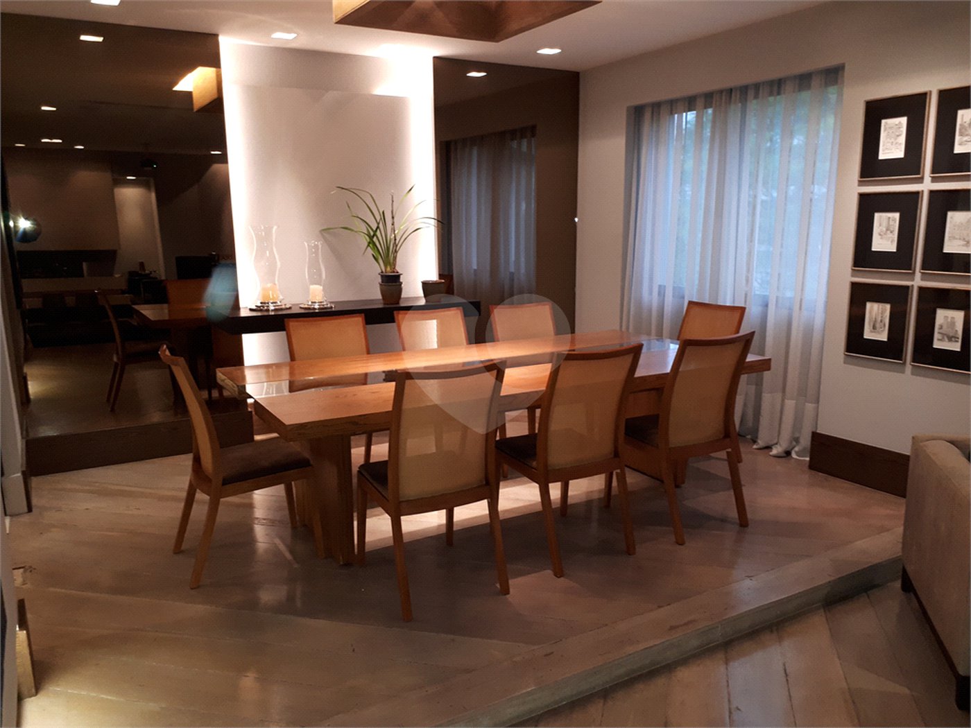 Apartamento à venda com 4 quartos, sendo 3 suítes, em Campo Belo, São Paulo, SP