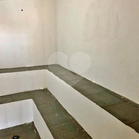 Casa à venda com 4 quartos, sendo 2 suítes, no condomínio Estância Marambaia, Vinhedo - SP