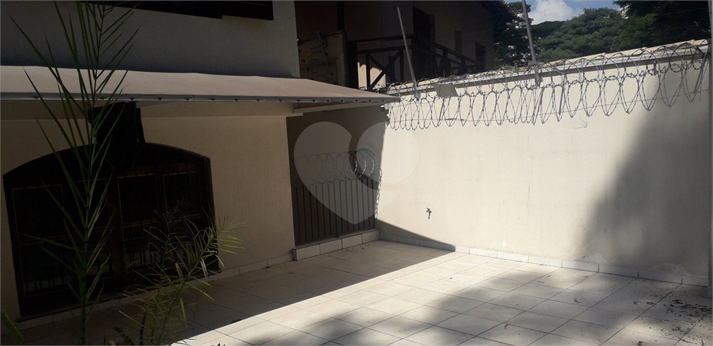 Casa à venda com 3 quartos, sendo 2 suítes, em Jardim Leonor, São Paulo, SP