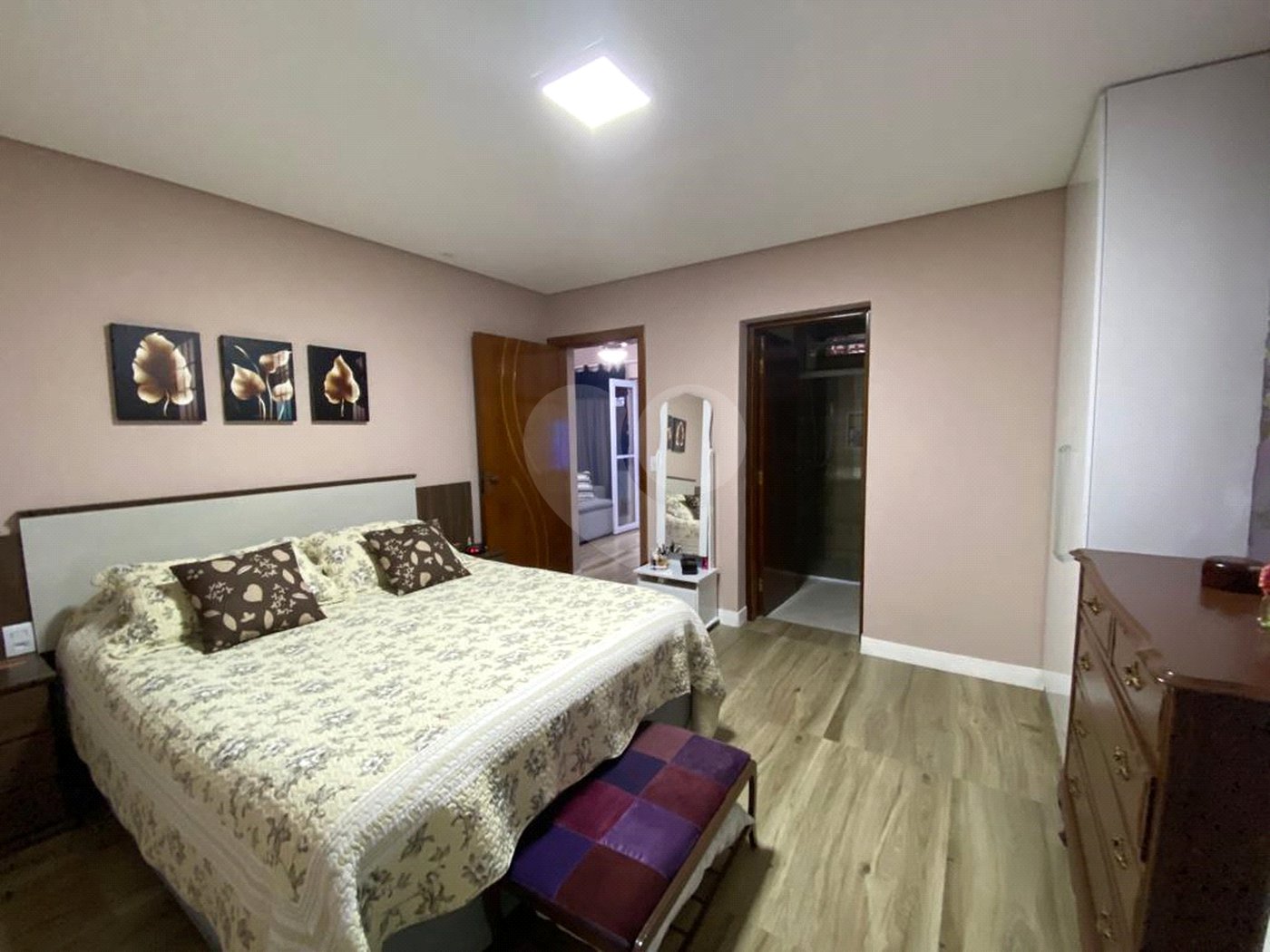 Sobrado à venda com 2 quartos, sendo 1 suíte, em Horto, São Paulo, SP