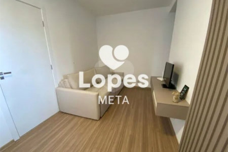 Apartamento à venda com 2 quartos, sendo 1 suíte, em Conjunto Residencial Trinta e Um de Março, São José dos Campos, SP