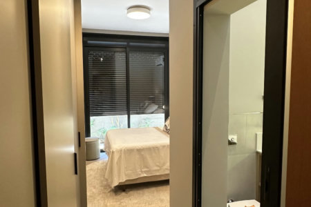 Casa à venda com 4 quartos, sendo 2 suítes,  no condomínio Damha IV, Presidente Prudente - SP