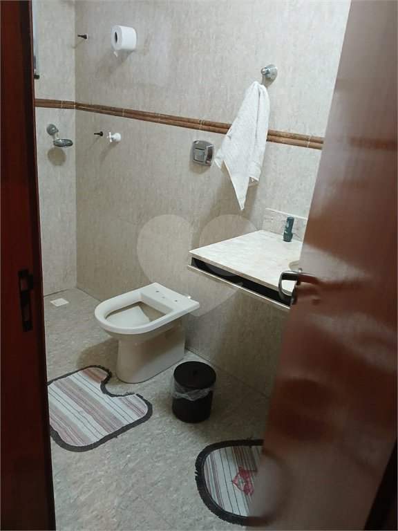 Casa à venda com 4 quartos, sendo 1 suíte, em Vila Romão, Salto, SP
