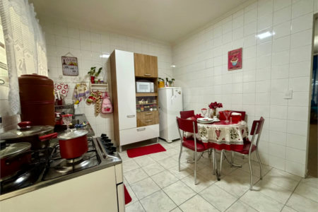 Casa à venda com 3 quartos em Vila Galvão, Guarulhos, SP