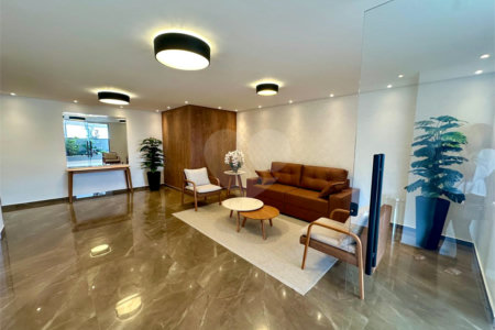 Apartamento à venda com 3 quartos, sendo 1 suíte,  em Chora Menino, São Paulo, SP
