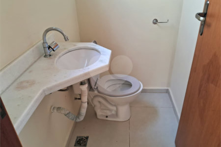 Casa para alugar com 3 quartos, sendo 1 suíte,  em João XXIII, Vinhedo, SP