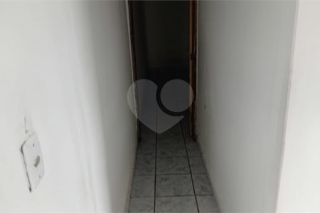 Casa à venda com 4 quartos, sendo 1 suíte, em Vila Arruda, Itapetininga, SP