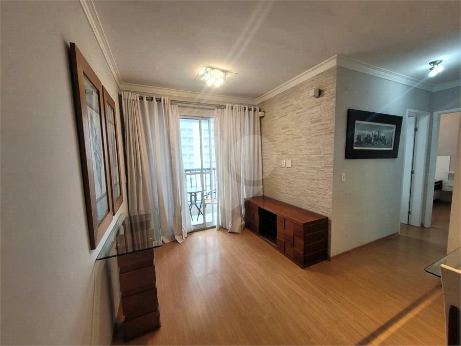 Apartamento para alugar com 2 quartos em Vila Anastácio, São Paulo, SP