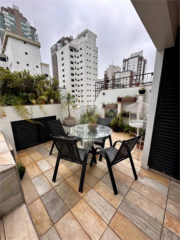 Apartamento à venda com 3 quartos, sendo 1 suíte, em Vila Regente Feijó, São Paulo, SP