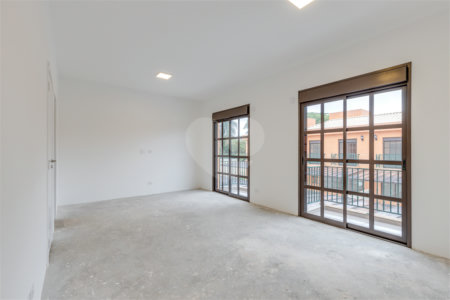 Casa à venda com 4 suítes no condomínio Collina DI Fiori, São Paulo - SP