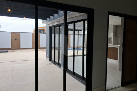 Casa à venda com 3 quartos, sendo 2 suítes,  no condomínio Brisas Jundiaí, Jundiaí - SP