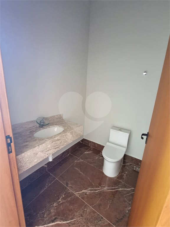 Casa à venda com 3 suítes no condomínio Terras de Santa Teresa, Itupeva - SP