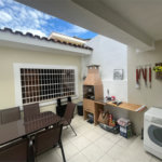 Casa à venda com 4 quartos, sendo 1 suíte, em Horto, São Paulo, SP