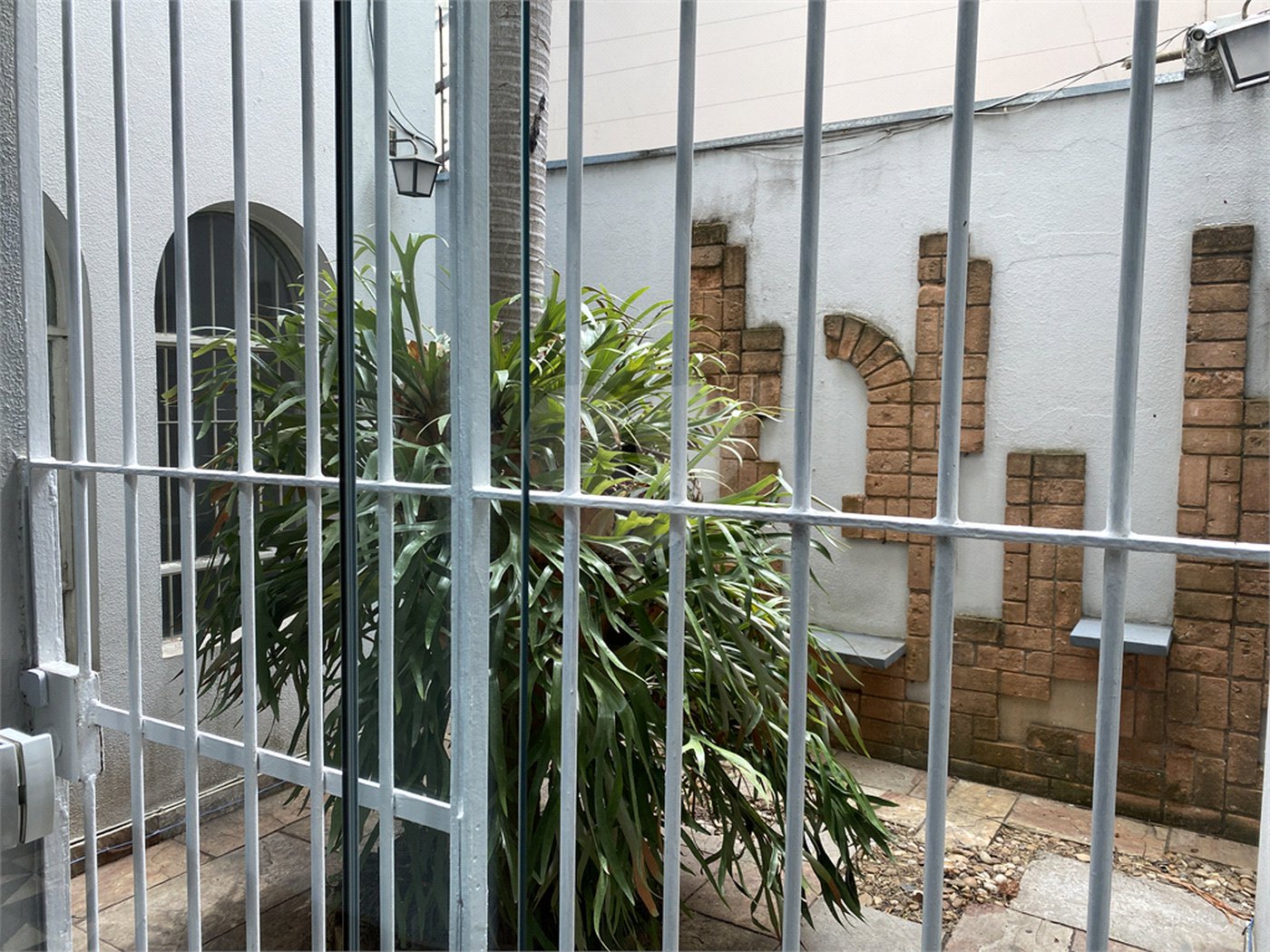 Casa à venda com 3 suítes em Jardim Leonor, São Paulo, SP