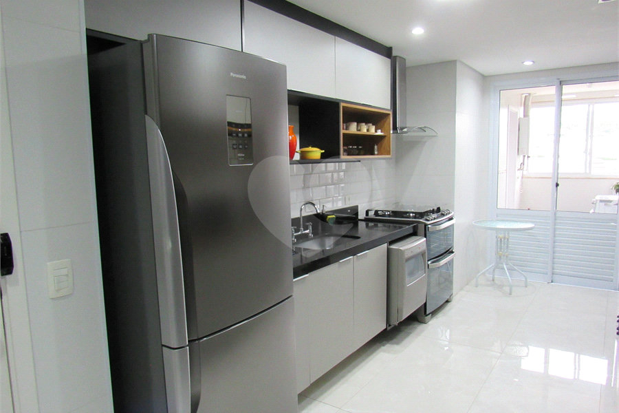 Apartamento à venda com 4 quartos, sendo 3 suítes,  em Tremembé, São Paulo, SP