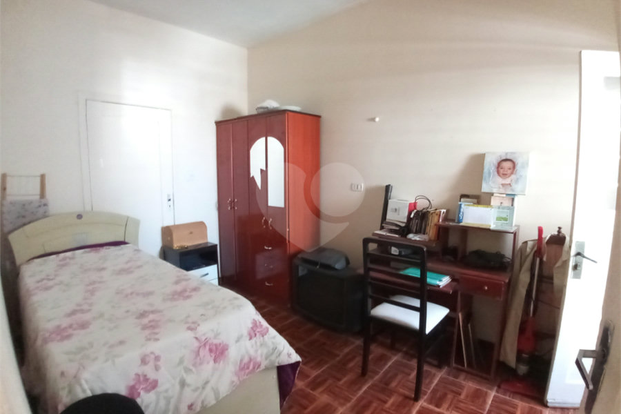 Casa à venda com 4 quartos, sendo 2 suítes, em Santana, São Paulo, SP