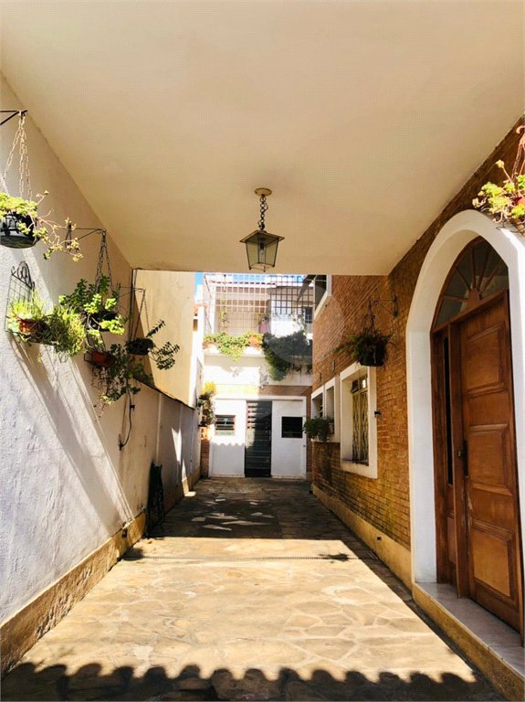 Sobrado à venda com 5 suítes em Vila Cordeiro, São Paulo, SP