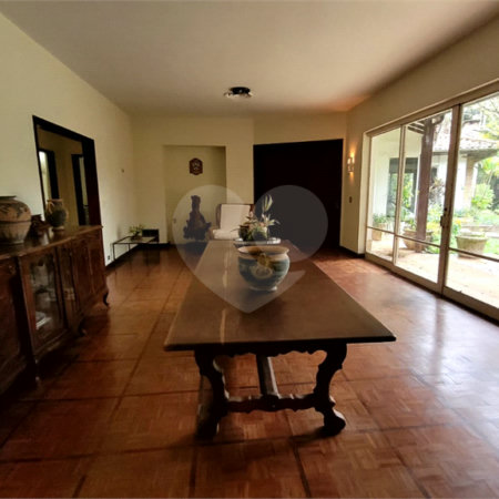 Casa à venda com 4 suítes no condomínio Chácara Flora, São Paulo - SP