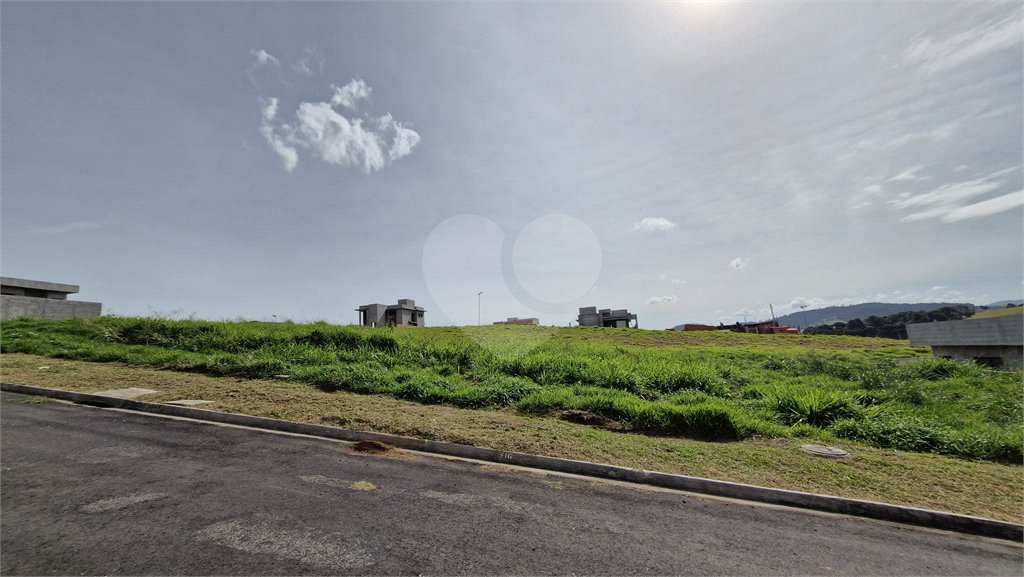 Terreno à venda no condomínio Portal Lamis I, Atibaia - SP
