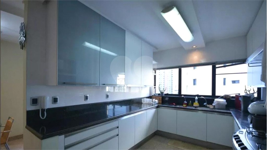 Apartamento à venda com 4 suítes em Jardim Vila Mariana, São Paulo, SP