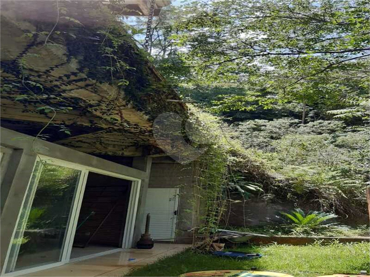 Casa à venda com 3 suítes em Serra da Cantareira, Mairiporã, SP