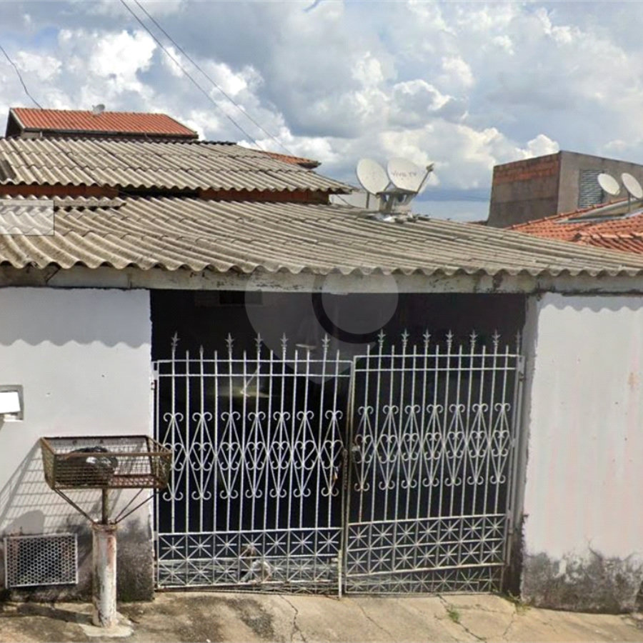 Casa à venda com 4 quartos, sendo 1 suíte, em Capela, Vinhedo, SP