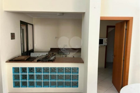 Apartamento à venda com 4 quartos, sendo 1 suíte,  em Saúde, São Paulo, SP