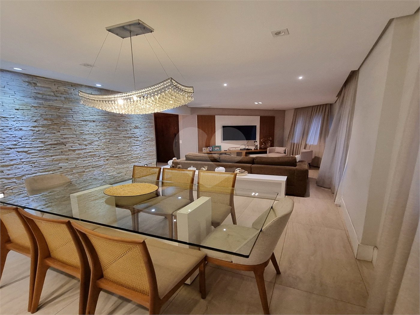 Apartamento à venda com 3 suítes em Santana, São Paulo, SP