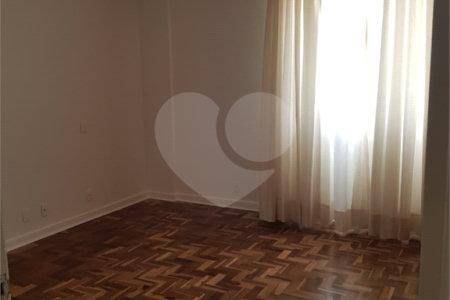 Apartamento à venda com 4 quartos, sendo 2 suítes, em Higienópolis, São Paulo, SP