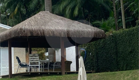 Casa à venda com 3 suítes em Chácara Granja Velha, Cotia, SP