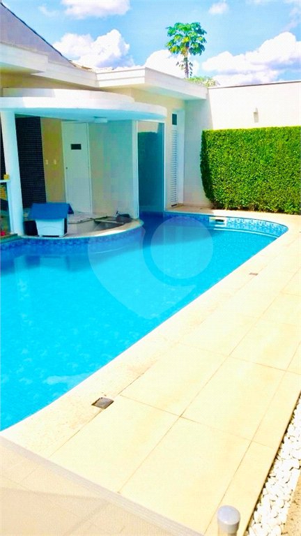 Casa à venda com 4 suítes no condomínio Residencial Villa dos Inglezes, Sorocaba - SP