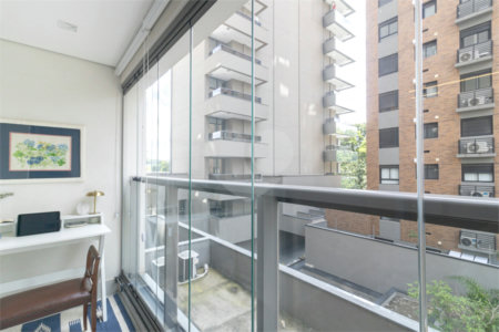 Duplex à venda com 2 suítes em Indianópolis, São Paulo, SP