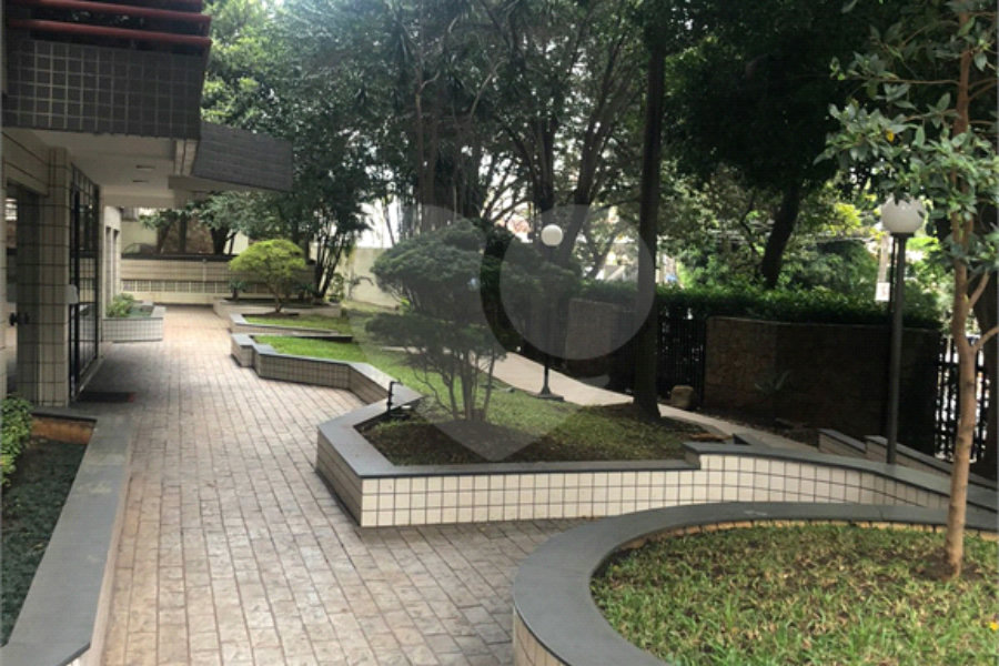 Apartamento à venda com 3 quartos, sendo 1 suíte, em Saúde, São Paulo, SP