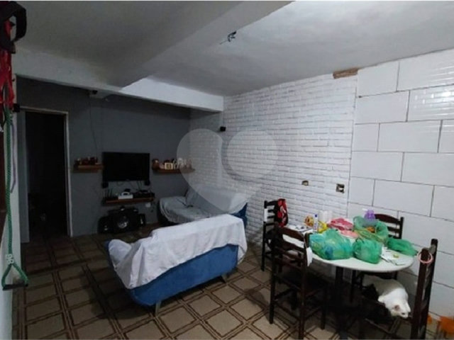 Sobrado à venda com 4 quartos em Vila Formosa, São Paulo, SP