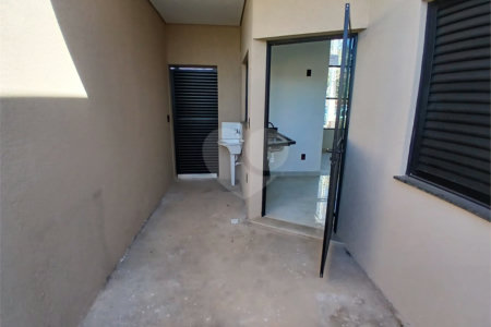 Casa à venda com 3 quartos, sendo 1 suíte,  no condomínio Jardim, Sorocaba - SP