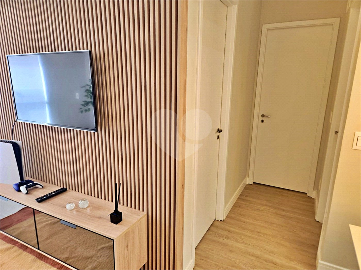 Apartamento à venda com 2 quartos, sendo 1 suíte,  em Jardim Caravelas, São Paulo, SP