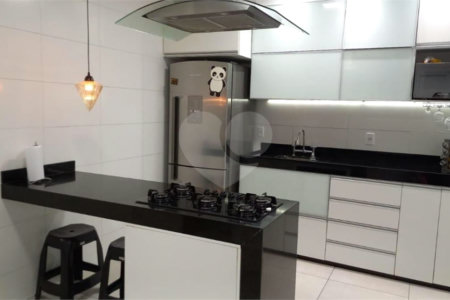 Casa à venda com 4 suítes no condomínio Residencial Bosque do Sagui, Rio de Janeiro - RJ