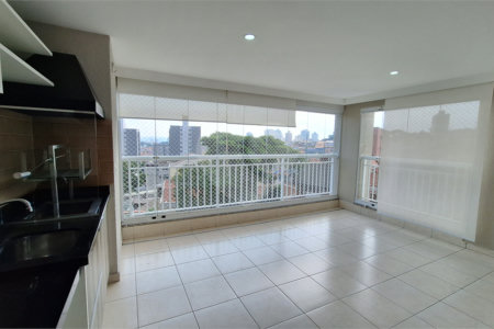 Apartamento à venda com 2 quartos, sendo 1 suíte,  em Vila Leonor, São Paulo, SP