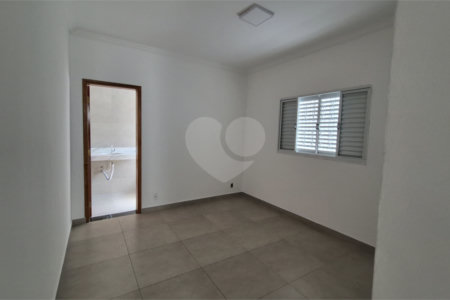 Casa à venda com 1 quarto, sendo 2 suítes, em Vila Nastri, Itapetininga, SP