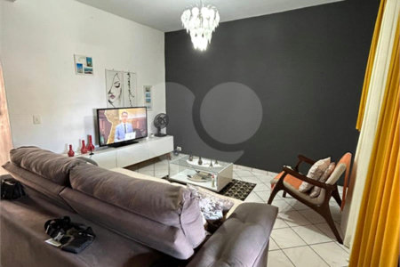Casa à venda com 3 quartos, sendo 1 suíte, em Jardim Capão Redondo, São Paulo, SP