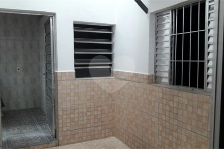 Casa Térrea à venda ou para alugar com 4 quartos, sendo 1 suíte, em Jardim Aeroporto, São Paulo, SP