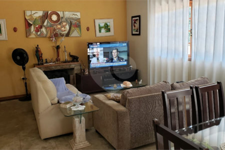 Casa à venda com 3 quartos, sendo 1 suíte, em Jardim das Flores, Atibaia, SP
