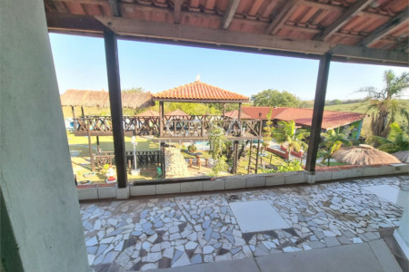 Sítio à venda com 6 quartos, sendo 2 suítes, em Área Rural de Alambari, Alambari, SP