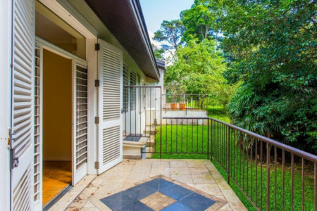 Casa para alugar com 4 suítes no condomínio Chácara Flora, São Paulo - SP