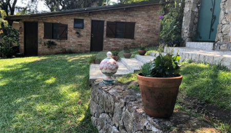 Casa à venda com 4 suítes no condomínio Gleba II, Mairiporã - SP