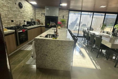 Casa à venda com 3 quartos, sendo 1 suíte, em Jardim Paranapunga, Três Lagoas, MS