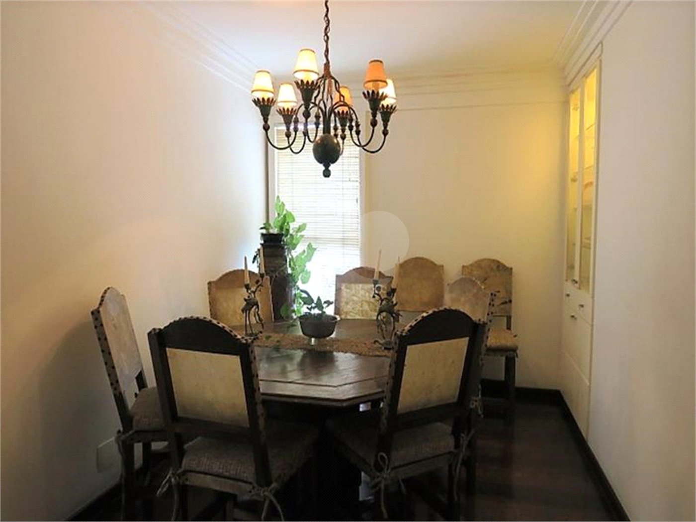 Apartamento à venda com 3 quartos, sendo 1 suíte,  em Real Parque, São Paulo, SP