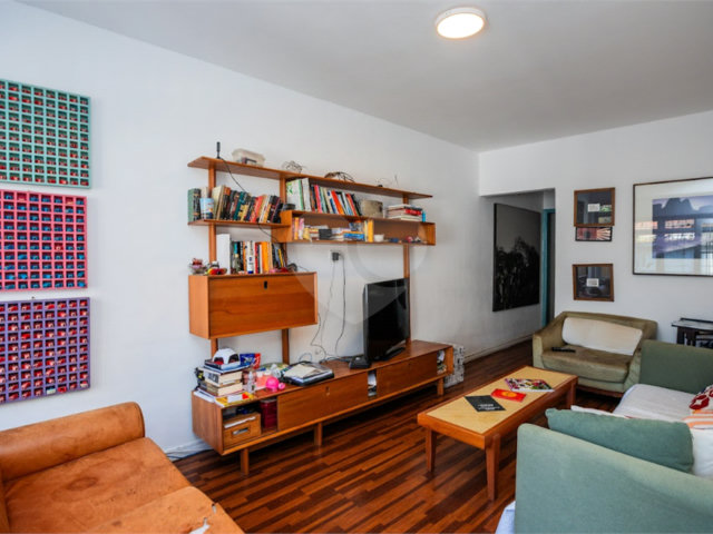 Casa à venda com 2 quartos, sendo 1 suíte,  em Jardim Paulistano, São Paulo, SP