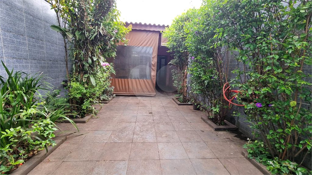 Sobrado à venda com 4 quartos em Vila Dom Pedro II, São Paulo, SP