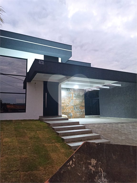 Casa à venda com 3 suítes em Alpes D'ouro, Bom Jesus dos Perdões, SP